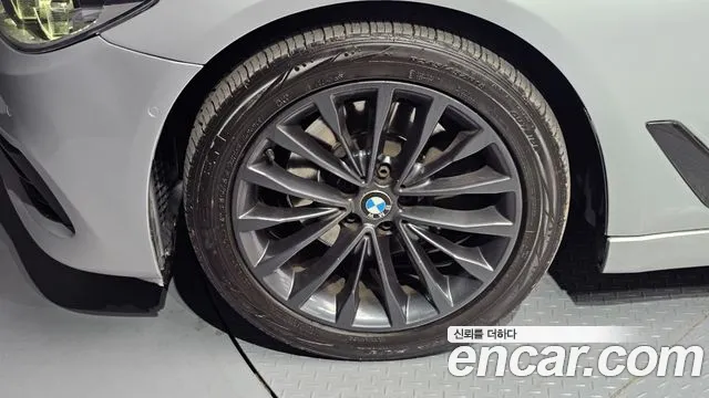 BMW 5 Series (G30) id 2605425 из Кореи 15