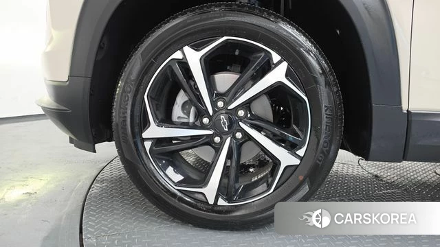 Chevrolet (GM Daewoo) The New Trail Blazer id 4421464 из Кореи 29