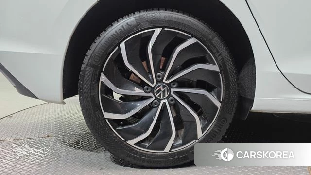 Volkswagen Golf 8th Generation id 4618301 из Кореи 27