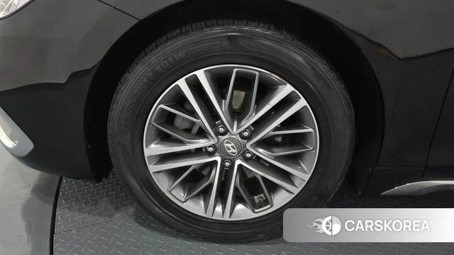 Hyundai Grandeur IG id 4305045 из Кореи 15