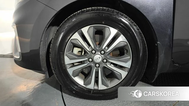 Kia The New Carnival id 4615323 из Кореи 25