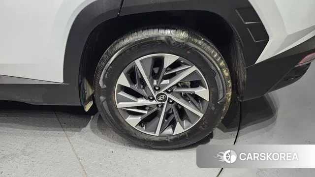 Hyundai Tucson (NX4) id 3614828 из Кореи 15