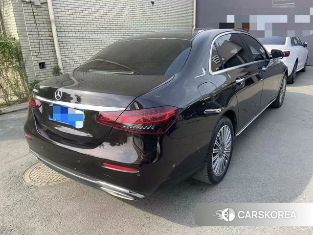 Mercedes-Benz E-class id 4306860 из Китая 9