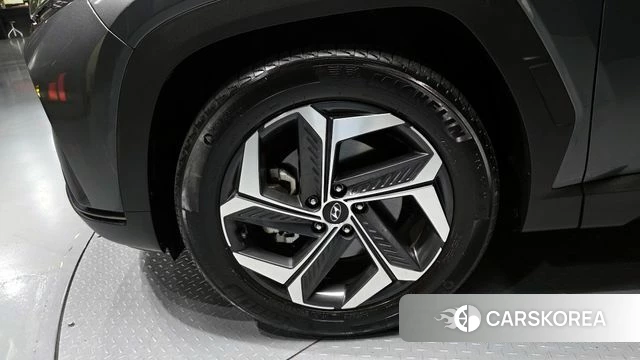 Hyundai Tucson (NX4) id 3910463 из Кореи 15