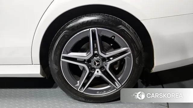 Mercedes-Benz E-Class W213 id 3639197 из Кореи 15