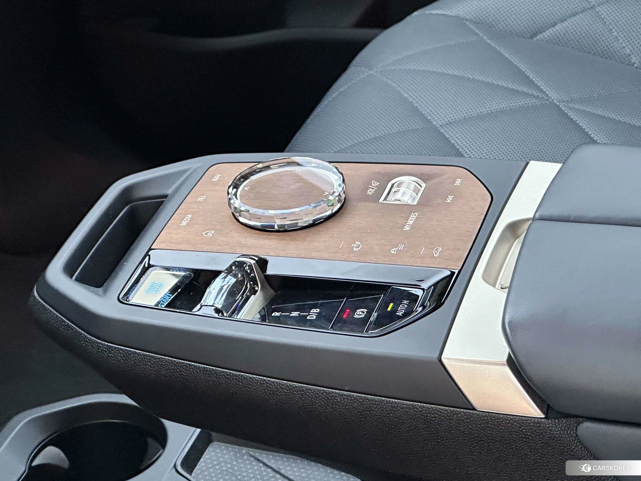 BMW iX id 4452358 из Китая 13