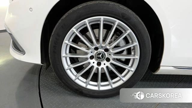 Mercedes-Benz E-Class W213 id 3897958 из Кореи 15