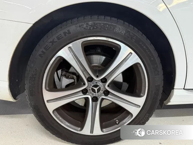 Mercedes-Benz E-Class W213 id 3454796 из Кореи 15