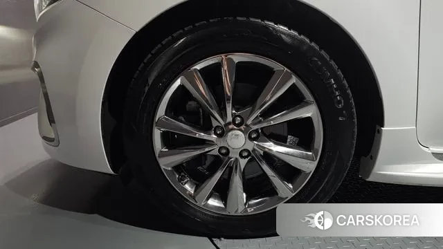 Kia The New Carnival id 3386160 из Кореи 15