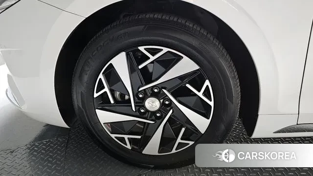 Hyundai The New Grandeur IG Hybrid id 3395048 из Кореи 15