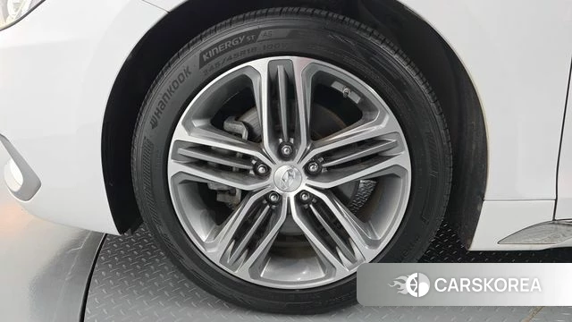 Hyundai Grandeur IG id 4728010 из Кореи 25
