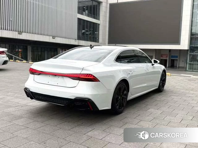Audi A7L 2023 Белый из Китая, фото 5
