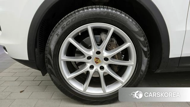 Porsche Cayenne (PO536) id 3866629 из Кореи 15