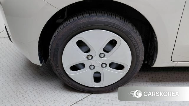 Kia The New Kia Ray id 4696508 из Кореи 23