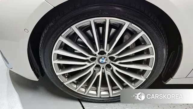 BMW 7 Series (G11) id 3060196 из Кореи 15