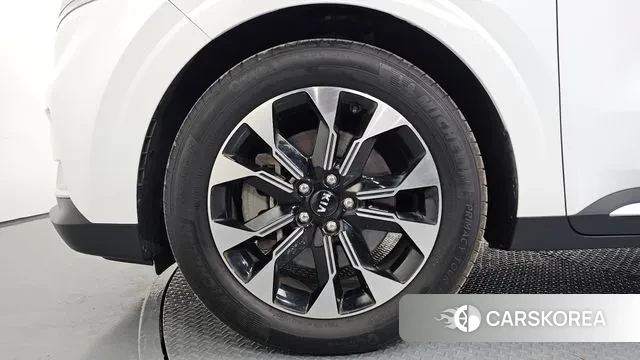 Kia Carnival 4th generation id 3535460 из Кореи 15