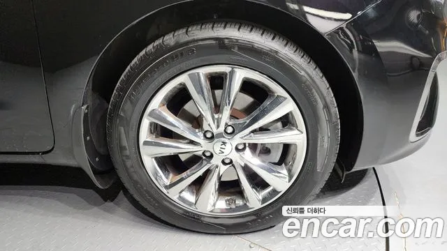 Kia The New Carnival id 2401334 из Кореи 15