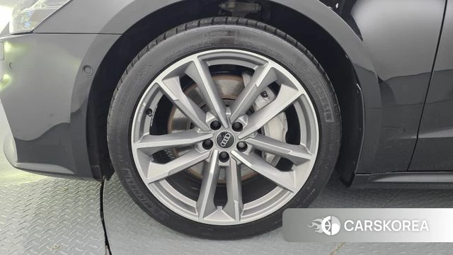 Audi A7 (4K) id 4880986 из Кореи 31