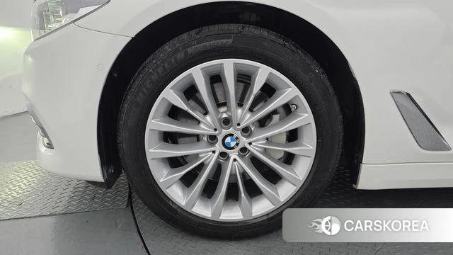 BMW 5 Series (G30) id 4530450 из Кореи 15