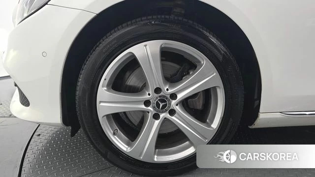 Mercedes-Benz E-Class W213 id 4531149 из Кореи 15