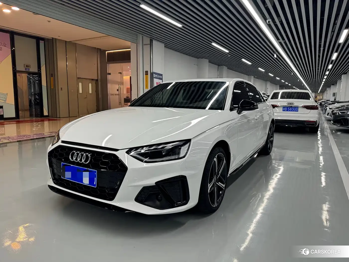 Audi A4L id 4514143 из Китая 7