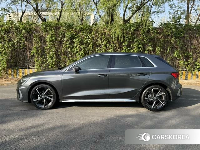 Audi A3 2021 Темно-серый из Китая, фото 5