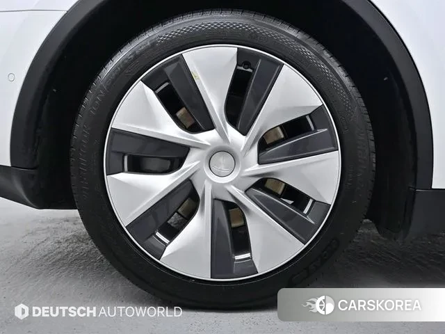 Tesla Model Y id 3041342 из Кореи 15