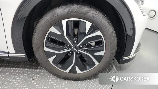 Kia EV6 id 3032777 из Кореи 15