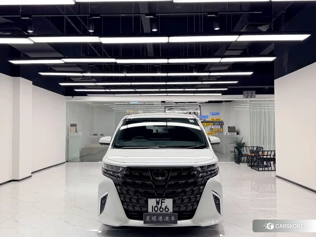 Toyota Alphard 2025 Белый из Китая, фото 5
