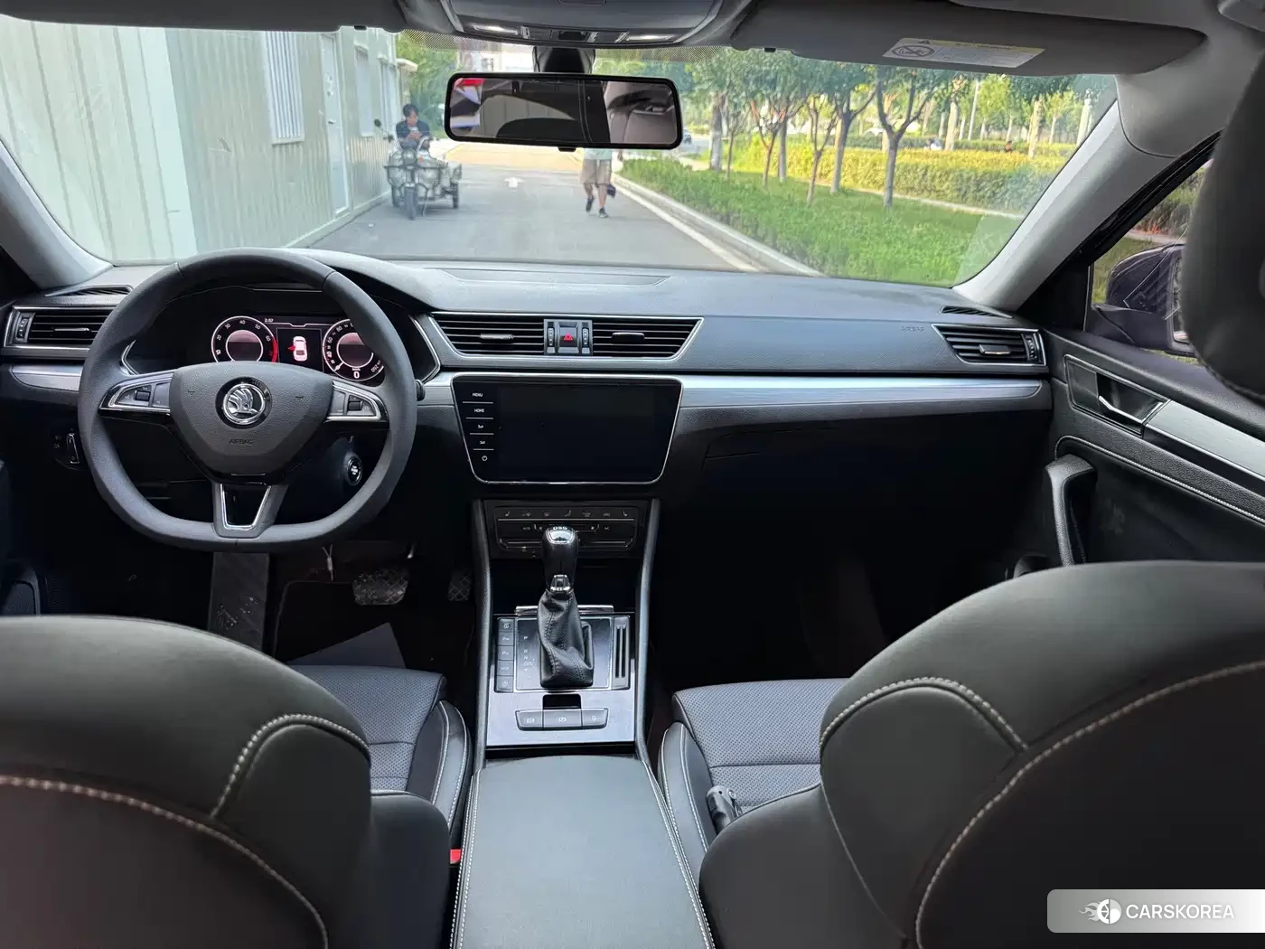 Skoda Superb 2023 Черный из Китая, фото 5
