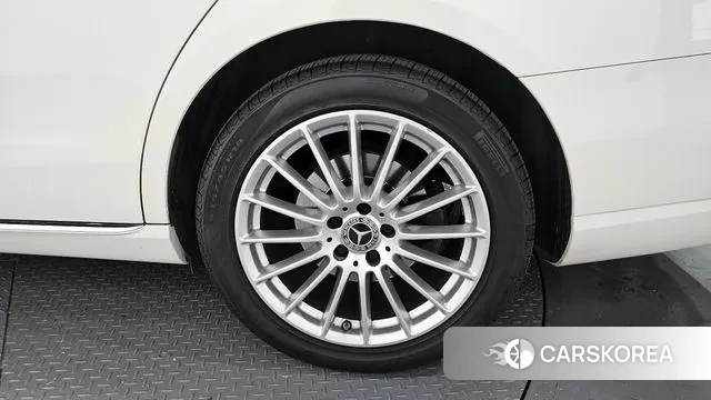 Mercedes-Benz E-Class W213 id 3545353 из Кореи 15