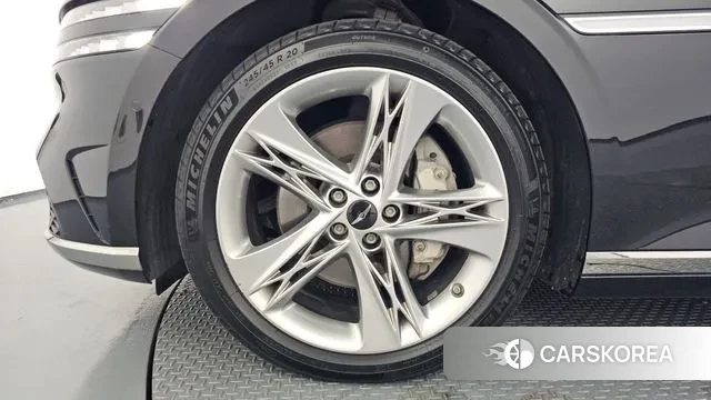 Genesis G90 (RS4) id 3758874 из Кореи 15