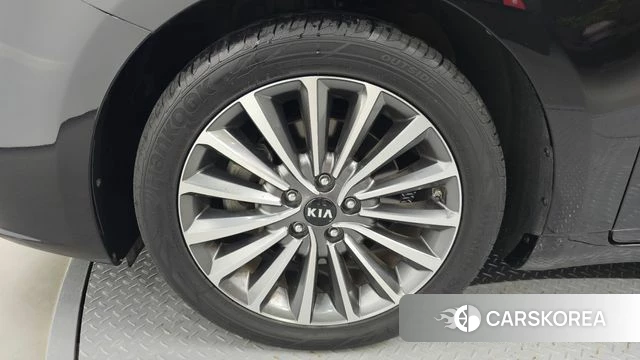 Kia Come New K7 id 4459414 из Кореи 29