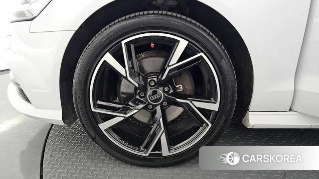 Audi New A6 id 4390566 из Кореи 29