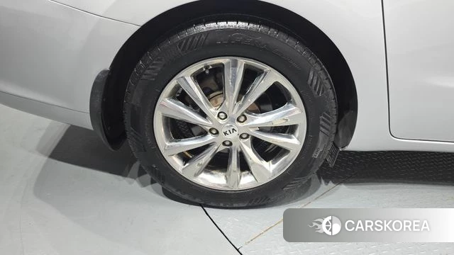 Kia The New Carnival id 4642837 из Кореи 25