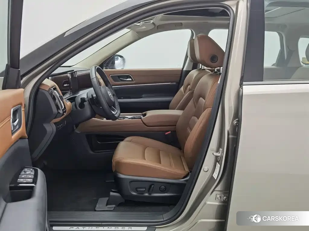 Nissan Pathfinder id 4601008 из Китая 19