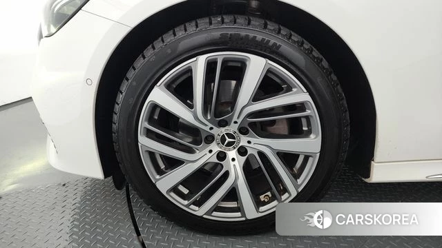 Mercedes-Benz E-Class W214 id 4442319 из Кореи 27