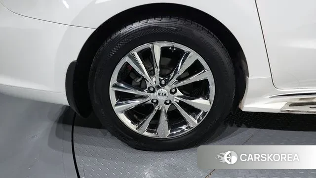 Kia The New Carnival id 3455175 из Кореи 15