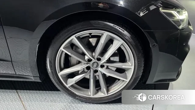 Audi A7 (4K) id 3611675 из Кореи 15