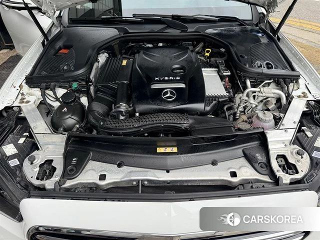 Mercedes-Benz E-Class W213 id 4562309 из Кореи 15