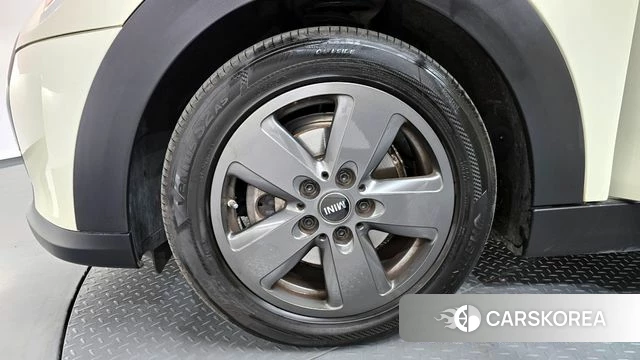 Mini Cooper id 4249248 из Кореи 27