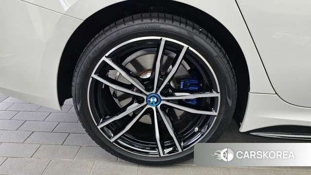 BMW 3 Series (G20) id 4744696 из Кореи 29