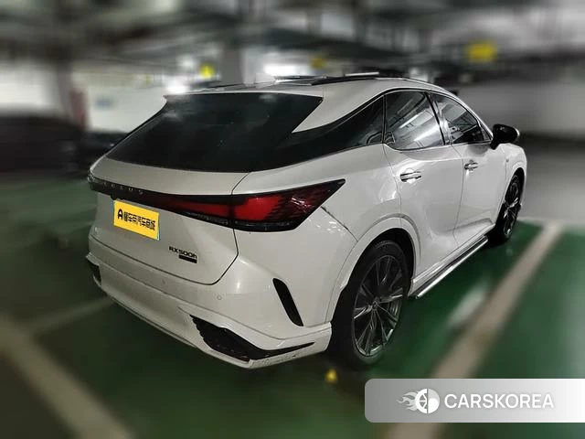 Lexus RX 2024 Белый из Китая, фото 5