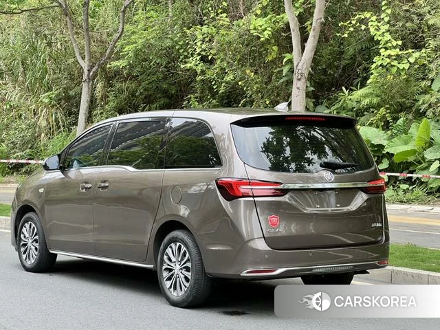 Buick GL8 id 4222271 из Китая 19