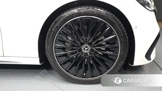 Mercedes-Benz E-Class W214 id 3720642 из Кореи 15