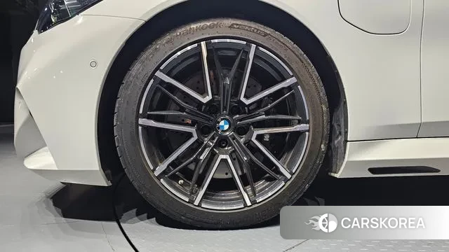 BMW M5 (G90) id 3757784 из Кореи 15