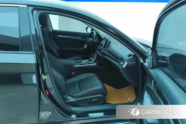 Honda Accord id 4291187 из Китая 12