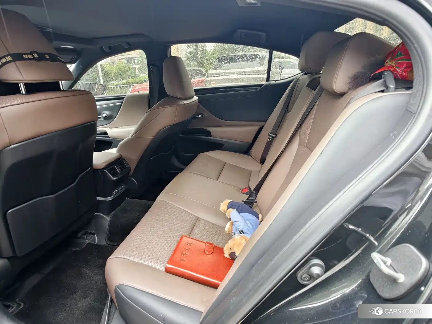 Lexus ES 2023 Silver/gray из Китая, фото 5