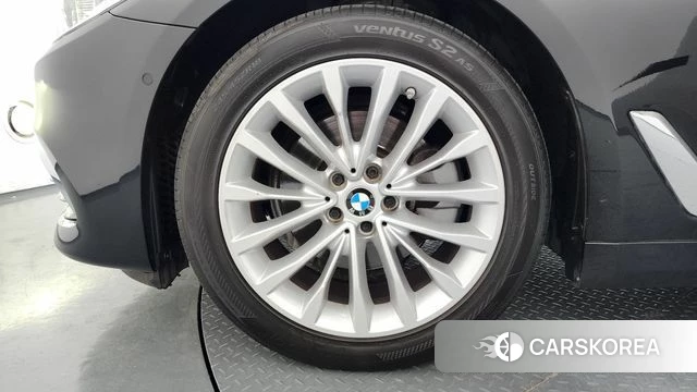 BMW 5 Series (G30) id 4632765 из Кореи 32