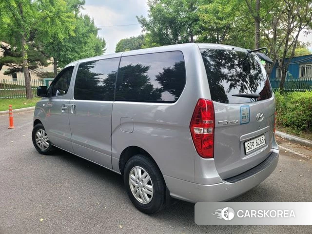 Hyundai The New Grand Starex id 4563036 из Кореи 15